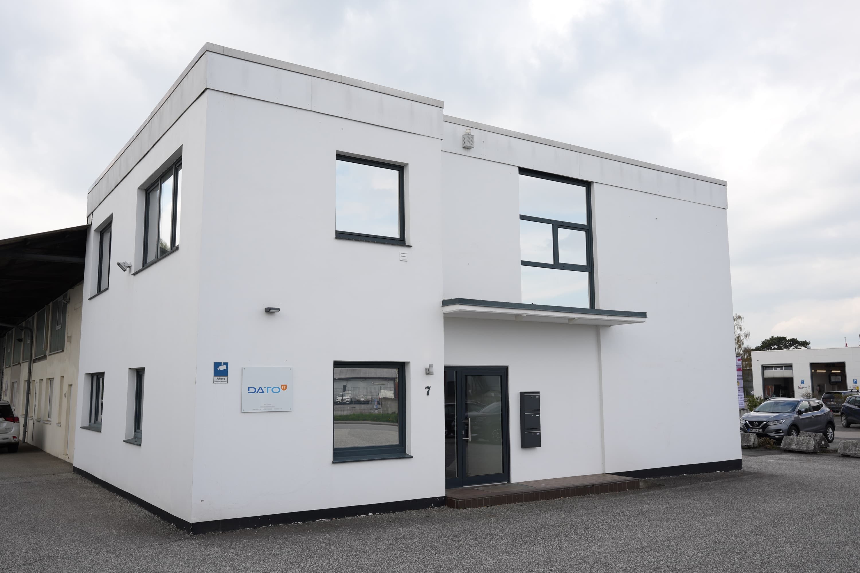 DATO-IT GmbH Bürogebäude in der Zeißstraße 7, Lübeck